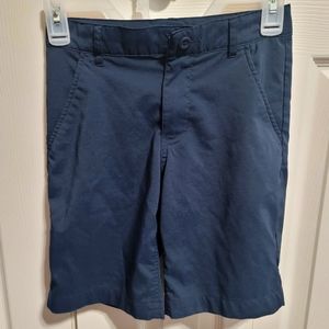 Old Navy boys shorts.